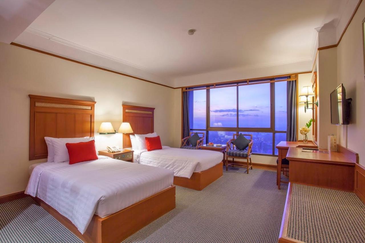 Cholchan Pattaya Beach Resort - Sha Extra Plus Εξωτερικό φωτογραφία